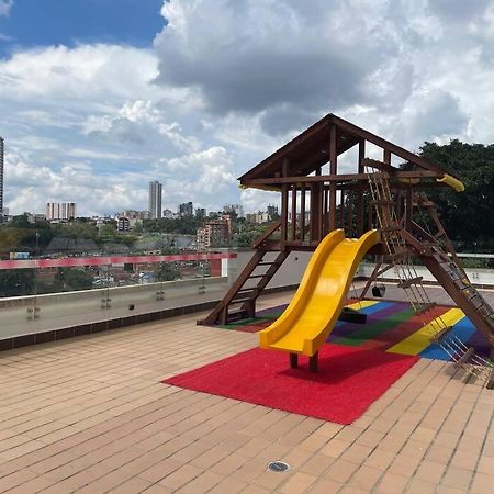 Excelente Apartamento Bucaramanga Kültér fotó